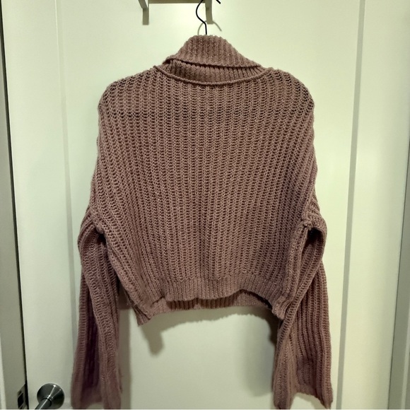 Mauve Chunky Knit Cropped Turtleneck Sweater – Size Small - Picture 3 of 3
